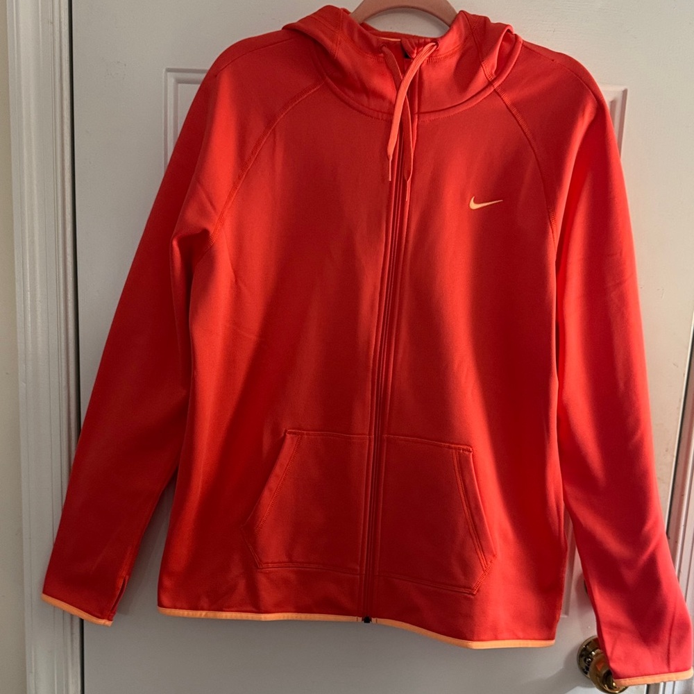 Nike Women’s Drifit Hooded Jacket